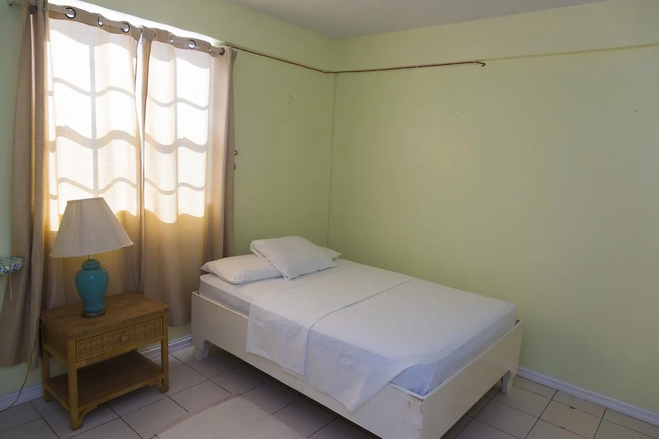 Fortville Inn Vieux Fort Penzion